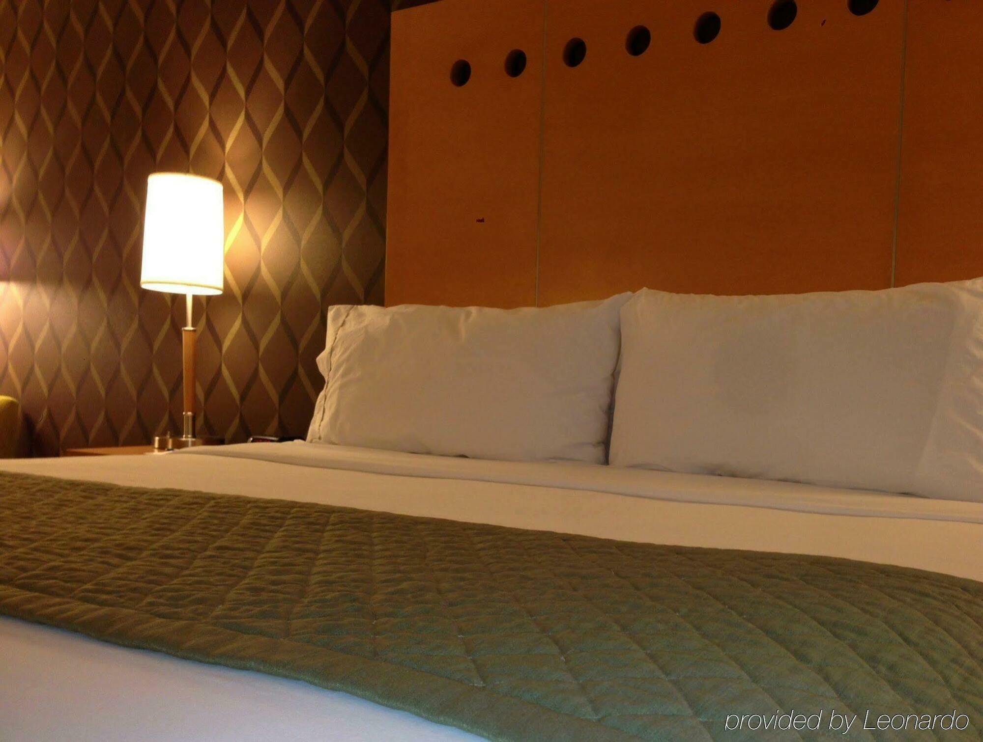 Holiday Inn Express & Suites Monterrey Aeropuerto, An Ihg Hotel Eksteriør bilde